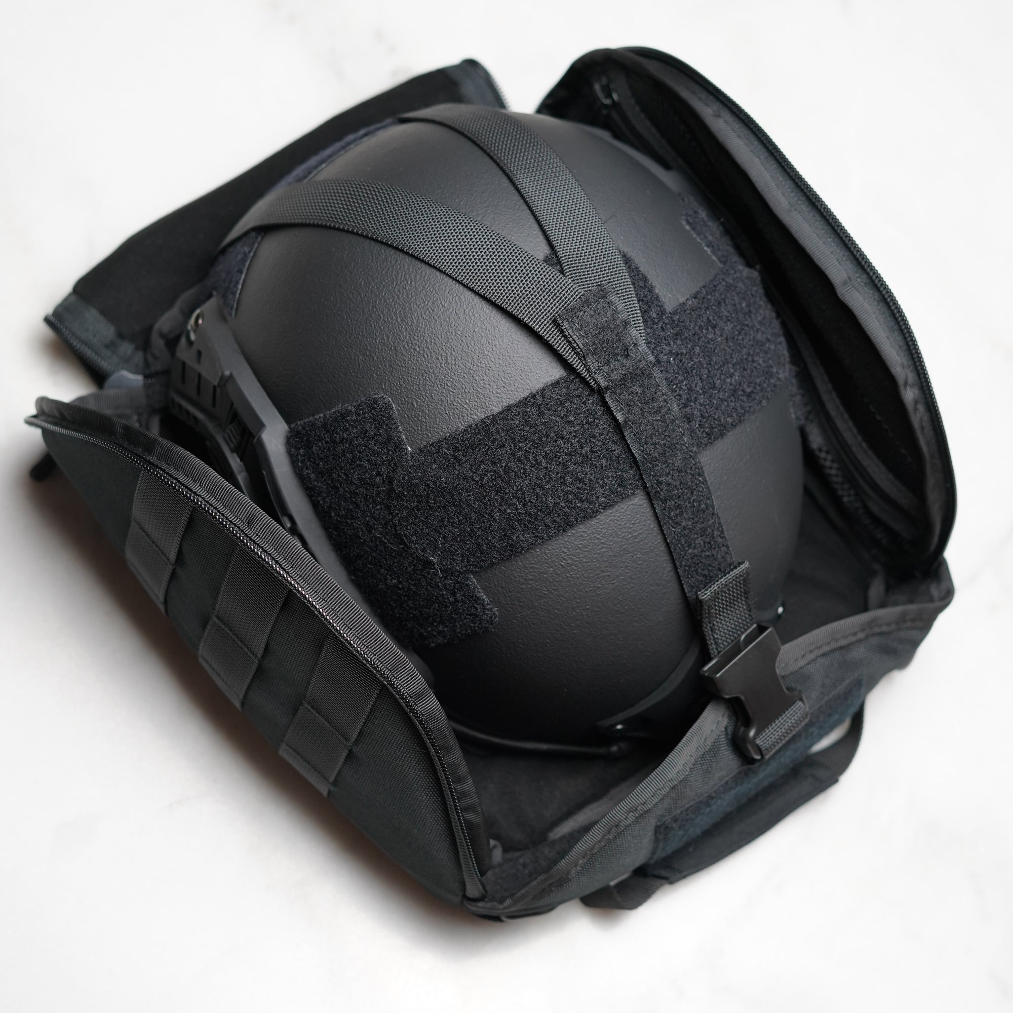 CARRYING BAG