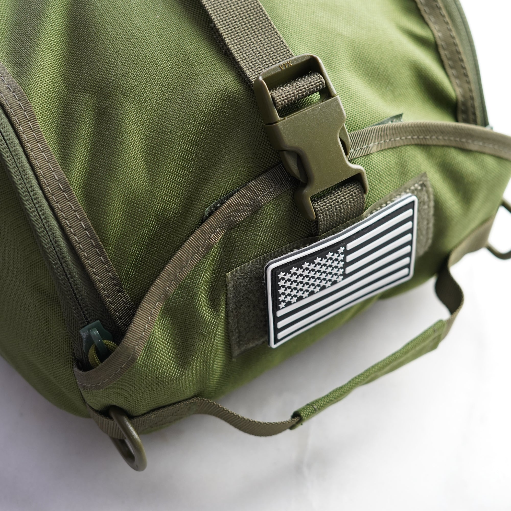 CARRYING BAG