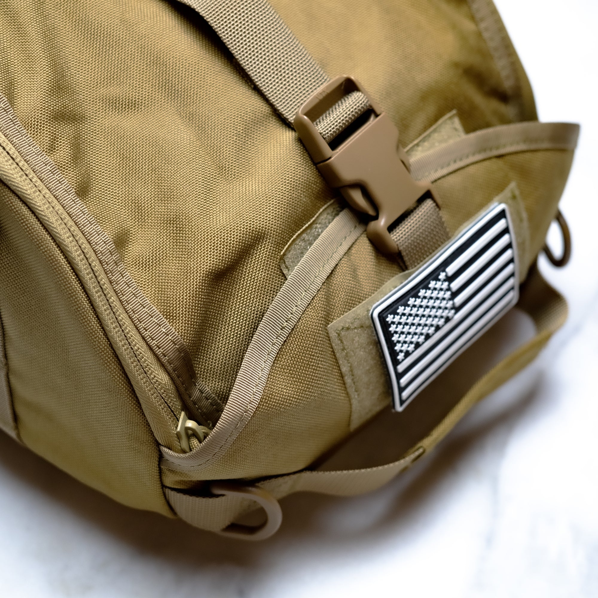 CARRYING BAG