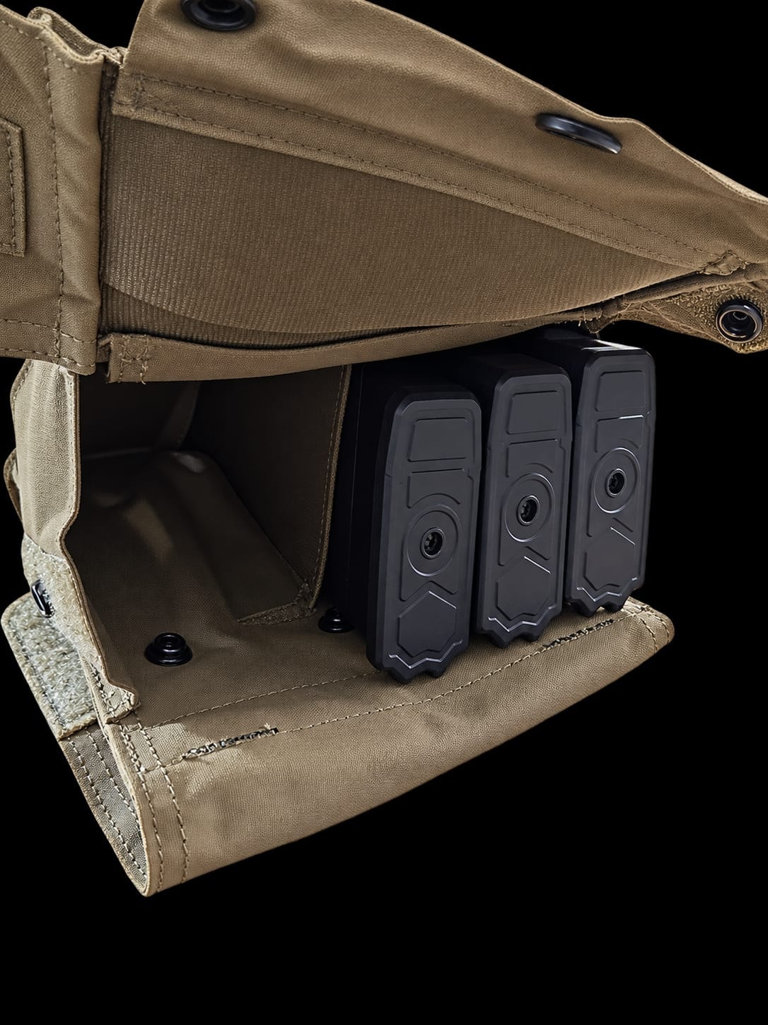 Tatou Armor SAW Pouch — interior view, laser-cut front panel, hook-and-loop areas